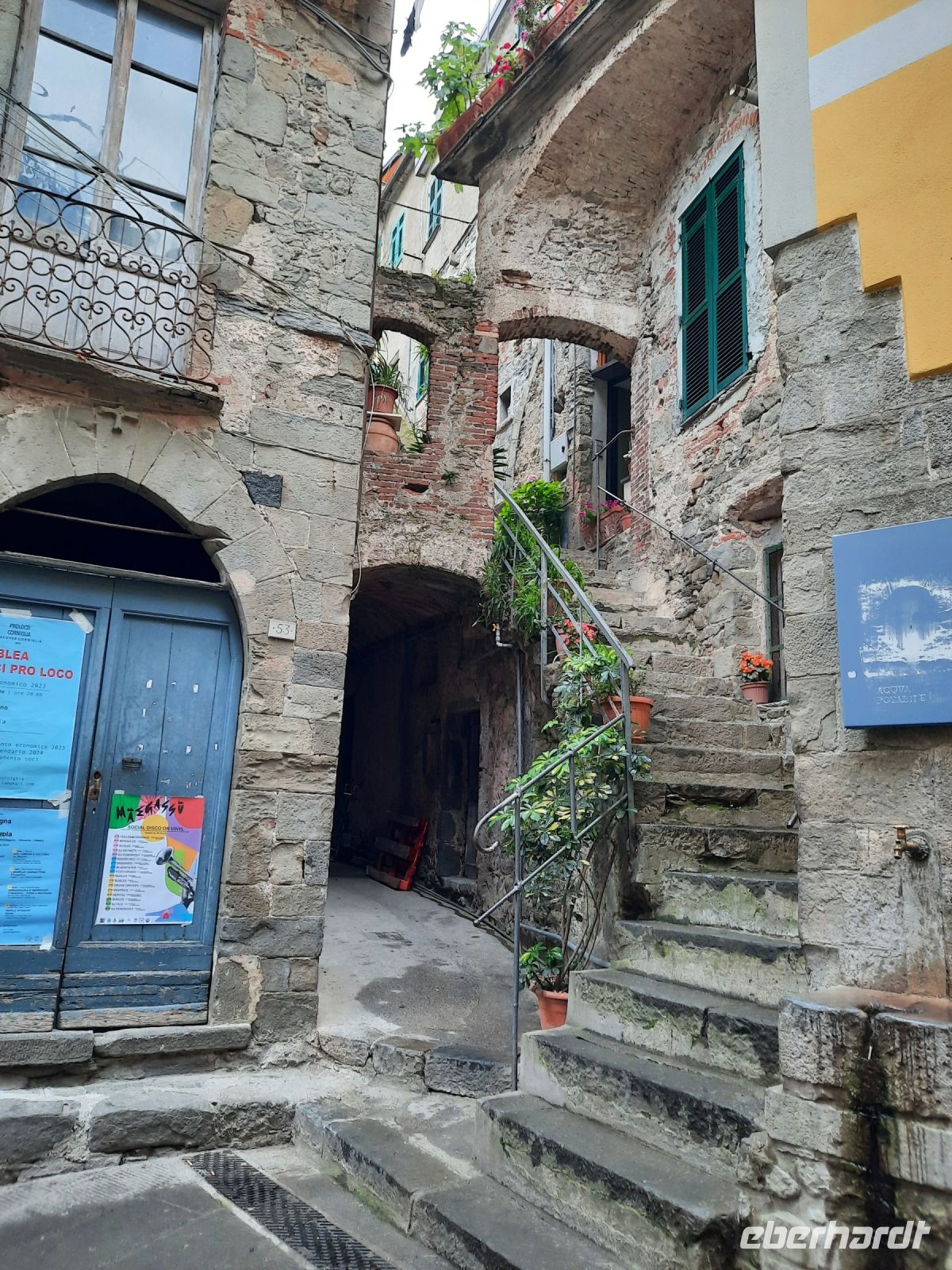 Altstadt in Corniglia &ndash; &copy; Betina Marinov (Eberhardt TRAVEL)