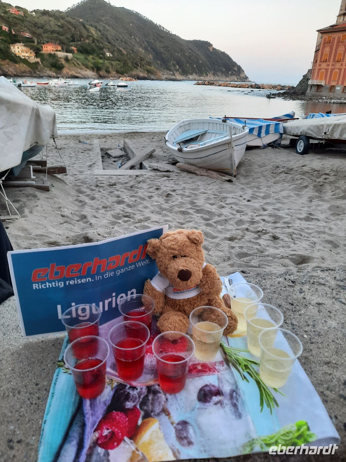 Sestri Levante Stille Bucht - Arrevederci Vino &ndash; &copy; Betina Marinov (Eberhardt TRAVEL)