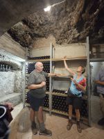 Führung im Weinkeller mit Vincento Nr. ??? und Daniele &ndash; &copy; Mariele Koeckeritz (Eberhardt TRAVEL)