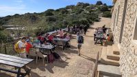 13-Pause am Refugio Punta Gilio.jpg &ndash; &copy; Michael Rass (Eberhardt TRAVEL)