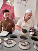 Tartufo-Herstellung  &ndash; &copy; Monika Cortese (Eberhardt TRAVEL)