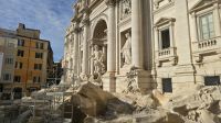 Der Trevi Brunnen wird restauriert  &ndash; &copy; Marlies Thrum (Eberhardt TRAVEL)