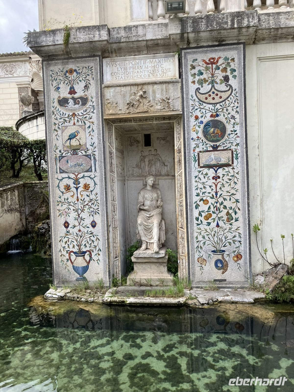 Im Garten &ndash; &copy; Irmela Körner (Eberhardt TRAVEL)