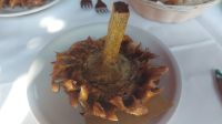 Artischocke frittiert auf jüdisch-römische Art. Carciofo alla giudia. Foto: Anette Rietz
