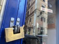 Geschlossen und trotzdem ist man willkommen &ndash; &copy; Mathias Schirmer (Eberhardt TRAVEL)