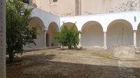 Kloster San Giacomo Innenhof &ndash; &copy; Allina Anderer (Eberhardt TRAVEL)