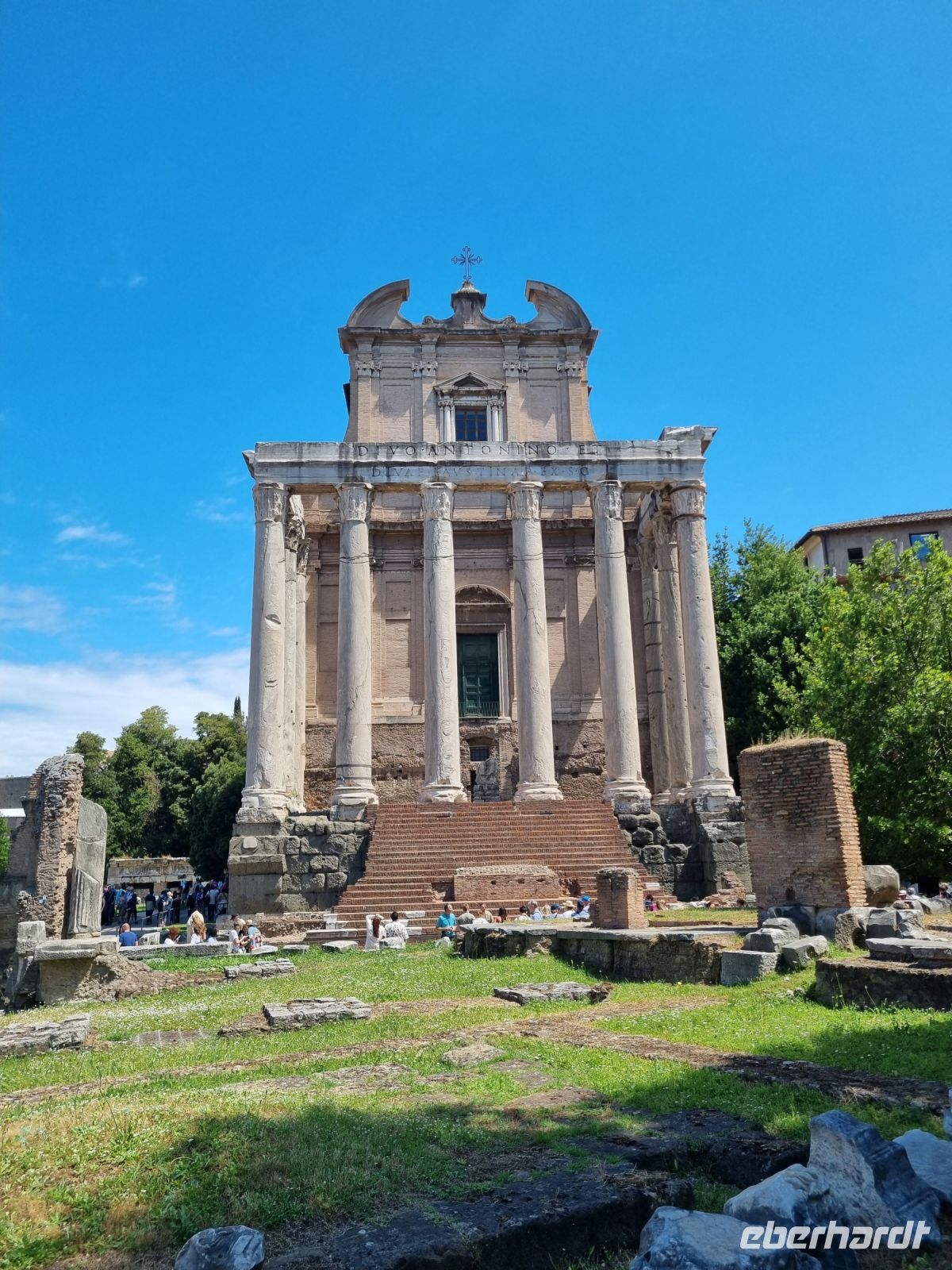 Rom - Forum Romanum (Tempel des Antoninus Pius) &ndash; &copy; Katrin Deutschbein (Eberhardt TRAVEL)