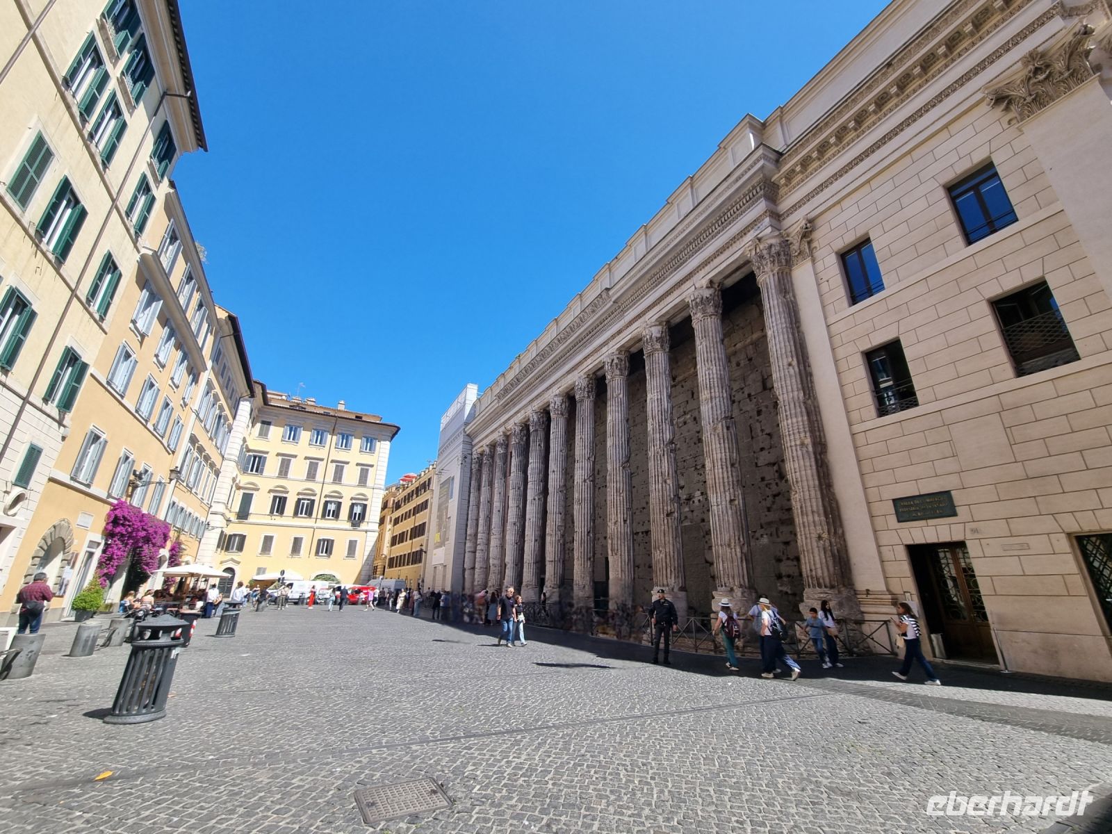 Rom - Piazza di Pietra (Hadrianeum) &ndash; &copy; Katrin Deutschbein (Eberhardt TRAVEL)