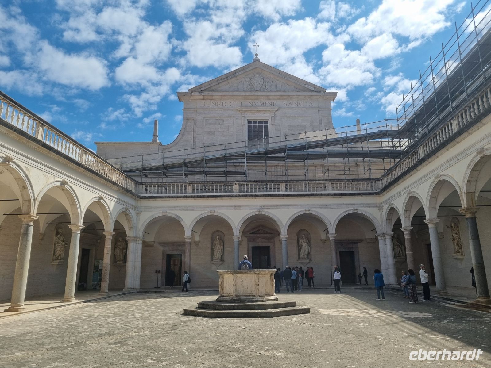 Kloster Montecassino - Klosterkirche  &ndash; &copy; Katrin Deutschbein (Eberhardt TRAVEL)