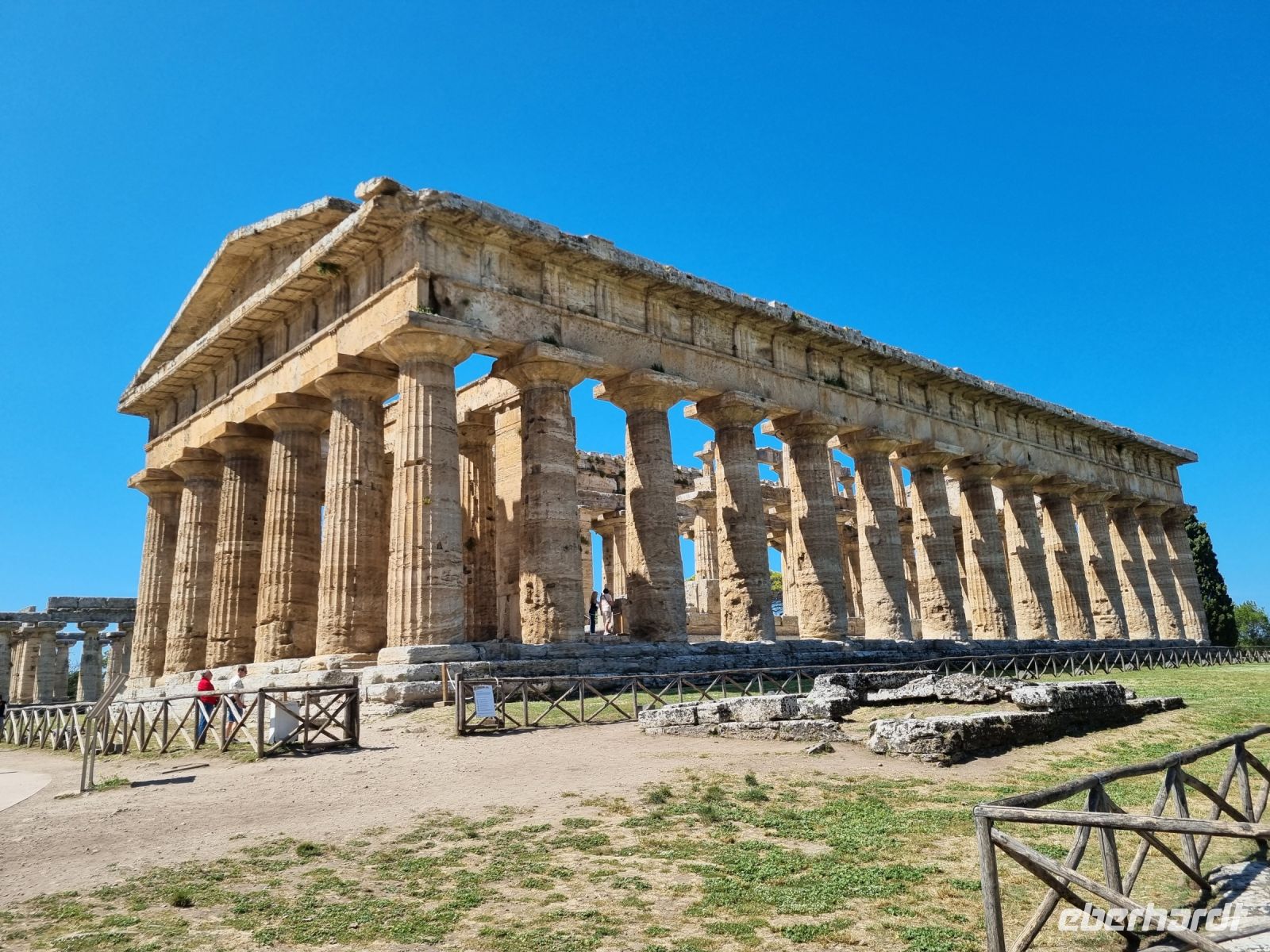 Paestum - Neptun-Tempel  &ndash; &copy; Katrin Deutschbein (Eberhardt TRAVEL)