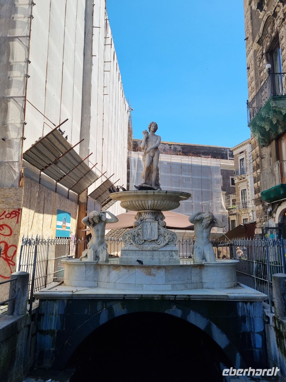 Insel Sizilien - Catania (Amenano-Brunnen)  &ndash; &copy; Katrin Deutschbein (Eberhardt TRAVEL)