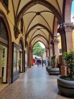 Bologna - Arkaden (Via dell'Indipendenza) &ndash; &copy; Katrin Deutschbein (Eberhardt TRAVEL)
