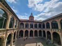 Bologna - Palazzo dell'Archiginnasio (ehemaliger Sitz der Universität) &ndash; &copy; Katrin Deutschbein (Eberhardt TRAVEL)