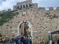 Insel Sizilien - Taormina (Porta Catania) &ndash; &copy; Katrin Deutschbein (Eberhardt TRAVEL)