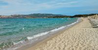 Unser Badestrand in Hotelnähe  &ndash; &copy; Monika Cortese (Eberhardt TRAVEL)
