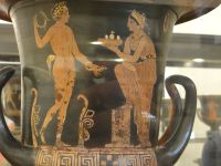 Lipari, Archäologisches Museum, Rotfigurige Malerei 400 – 350 v.Chr. &ndash; &copy; Vivian Kreft (Eberhardt TRAVEL)