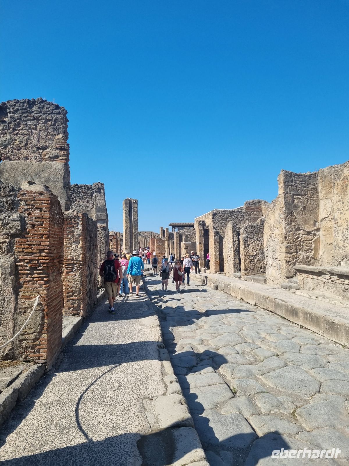 Pompeji (Via dell' Abbondanza) &ndash; &copy; Katrin Deutschbein (Eberhardt TRAVEL)