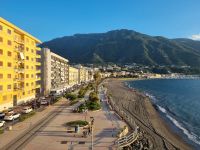 Castellamare di Stabia (Strandpromenade) &ndash; &copy; Katrin Deutschbein (Eberhardt TRAVEL)