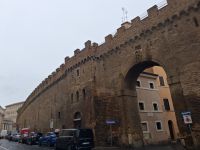 Passetto di Borgo Übergang Vatikan Engelsburg Rom &ndash; &copy; Anette Rietz (Eberhardt TRAVEL)