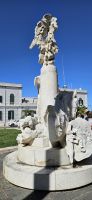 Brindisi, Denkmal in der Altstadt  &ndash; &copy; Ria Heilmann (Eberhardt TRAVEL)