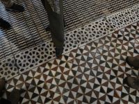 Florenz, der Fußboden im Baptisterium scheint mit Teppichen belegt zu sein. Diese Tradition stammt von den Normannen. &ndash; &copy; Vivian Kreft (Eberhardt TRAVEL)