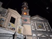 Dom in Vietri sul Mare am Abend &ndash; &copy; Anette Rietz (Eberhardt TRAVEL)
