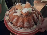 Babá Dessert aus Neapel &ndash; &copy; Anette Rietz (Eberhardt TRAVEL)