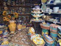 Souvenirs Keramik Vietri sul Mare &ndash; &copy; Anette Rietz (Eberhardt TRAVEL)