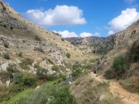 Hängebrücke/Gravina-Schlucht/Matera/Basilikata/Italien &ndash; &copy; Susanne Hofen (Eberhardt TRAVEL)