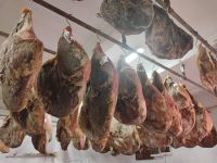 Macelleria in Lari &ndash; &copy; Monika Cortese (Eberhardt TRAVEL)