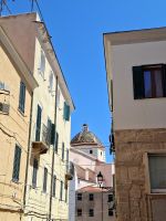 Alghero (Altstadt - Majolika-Kuppel der Kirche San Michele) &ndash; &copy; Katrin Deutschbein (Eberhardt TRAVEL)