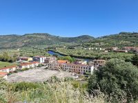 Bosa (Blick ins Temo-Tal) &ndash; &copy; Katrin Deutschbein (Eberhardt TRAVEL)