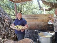 Hirtenessen bei Orgosolo (Supramonte) &ndash; &copy; Katrin Deutschbein (Eberhardt TRAVEL)