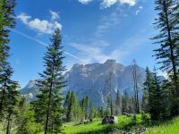 Wanderung zur Hochebene Pralongiá &ndash; &copy; Betina Marinov (Eberhardt TRAVEL)