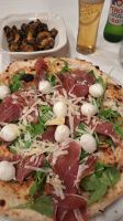 Salerno Pizzeria Vicolo della Neve.jpg &ndash; &copy; Thomas Börner (Eberhardt TRAVEL)