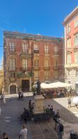 Piazza vor der Kirche in der Altstadt von Cagliari &ndash; &copy; Anette Rietz (Eberhardt TRAVEL)