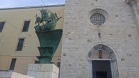 Eingang Basilika in Cagliari &ndash; &copy; Anette Rietz (Eberhardt TRAVEL)