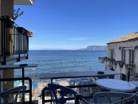 Scilla  &ndash; &copy; Alyssa Zucchini (Eberhardt TRAVEL)