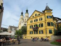 Spaziergang in Brixen &ndash; &copy; Petra Sauer (Eberhardt TRAVEL)