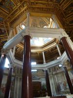 6_Freitag_San_Giovanni_in_Laterano_Baptisterium &ndash; &copy; Andreas Höhn (Eberhardt TRAVEL)