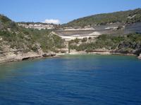 Blick voraus auf die Küste von Korsika &ndash; &copy; Gabriele Schwarze (Eberhardt TRAVEL)