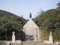Napoleondenkmal Austerlitzplatz in Ajaccio &ndash; &copy; Gabriele Schwarze (Eberhardt TRAVEL)