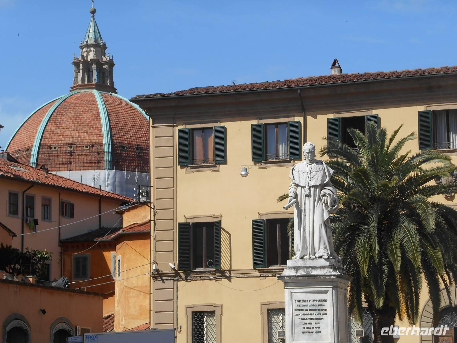 Pistoia (Piazza dello Spirito Santo) &ndash; &copy; Katrin Deutschbein (Eberhardt TRAVEL)