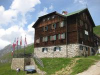 Schlüterhütte  &ndash; &copy; Annette Zocher (Eberhardt TRAVEL)