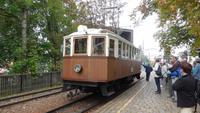 ...weiter mit der Rittner-Bahn &ndash; &copy; Petra Sauer (Eberhardt TRAVEL)