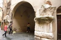 08.10.2014 Lucca, Amfiteatro &ndash; &copy; Jutta Petzold-Herrmann (Eberhardt TRAVEL)
