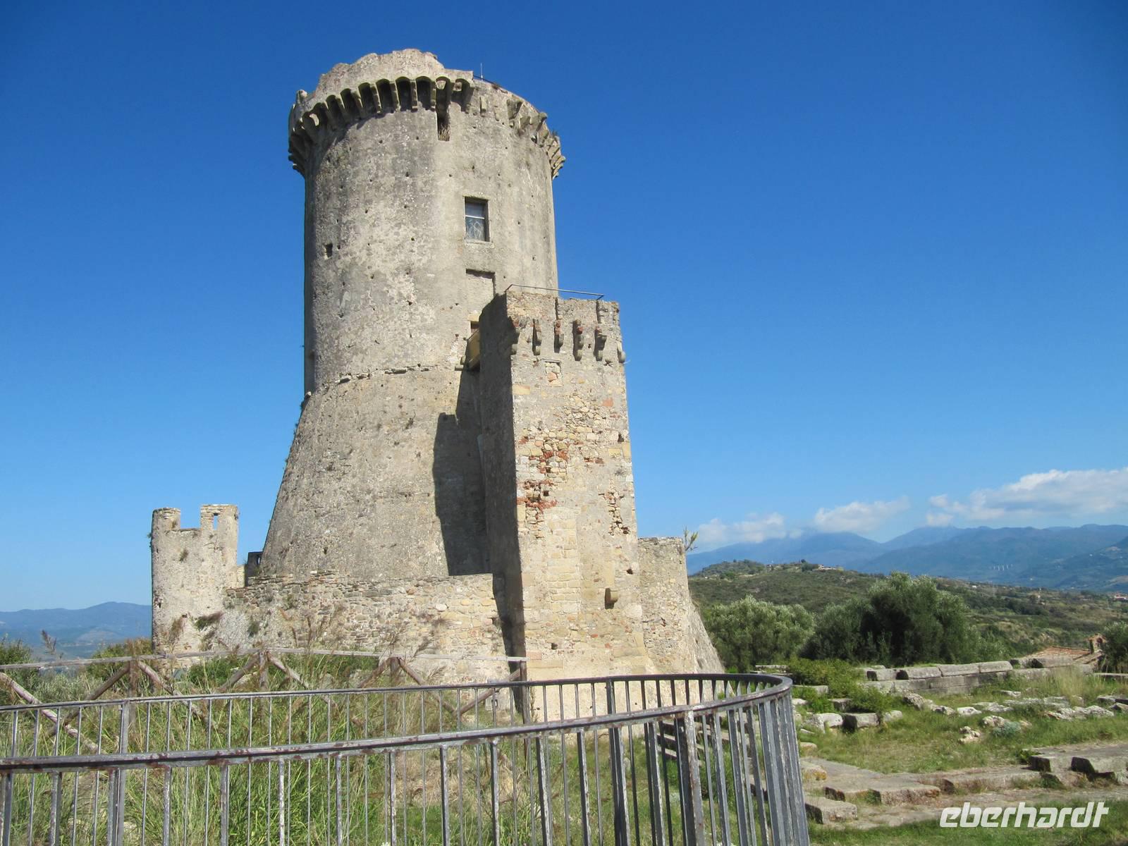 Velia: Wachturm &ndash; &copy; Petra Scherbaum (Eberhardt TRAVEL)