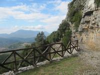 Caselle in Pittari, Pilgerweg zur Grotte San Michele &ndash; &copy; Petra Scherbaum (Eberhardt TRAVEL)