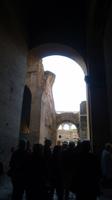 Wir betreten das Kolusseum &ndash; &copy; Anne-Maria Friedrich (Eberhardt TRAVEL)