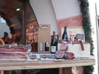 Kastelruth - Südtiroler Speck &ndash; &copy; Ingrid Langer (Eberhardt TRAVEL)